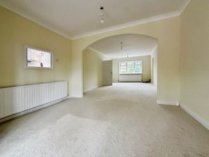 Lounge- click for photo gallery